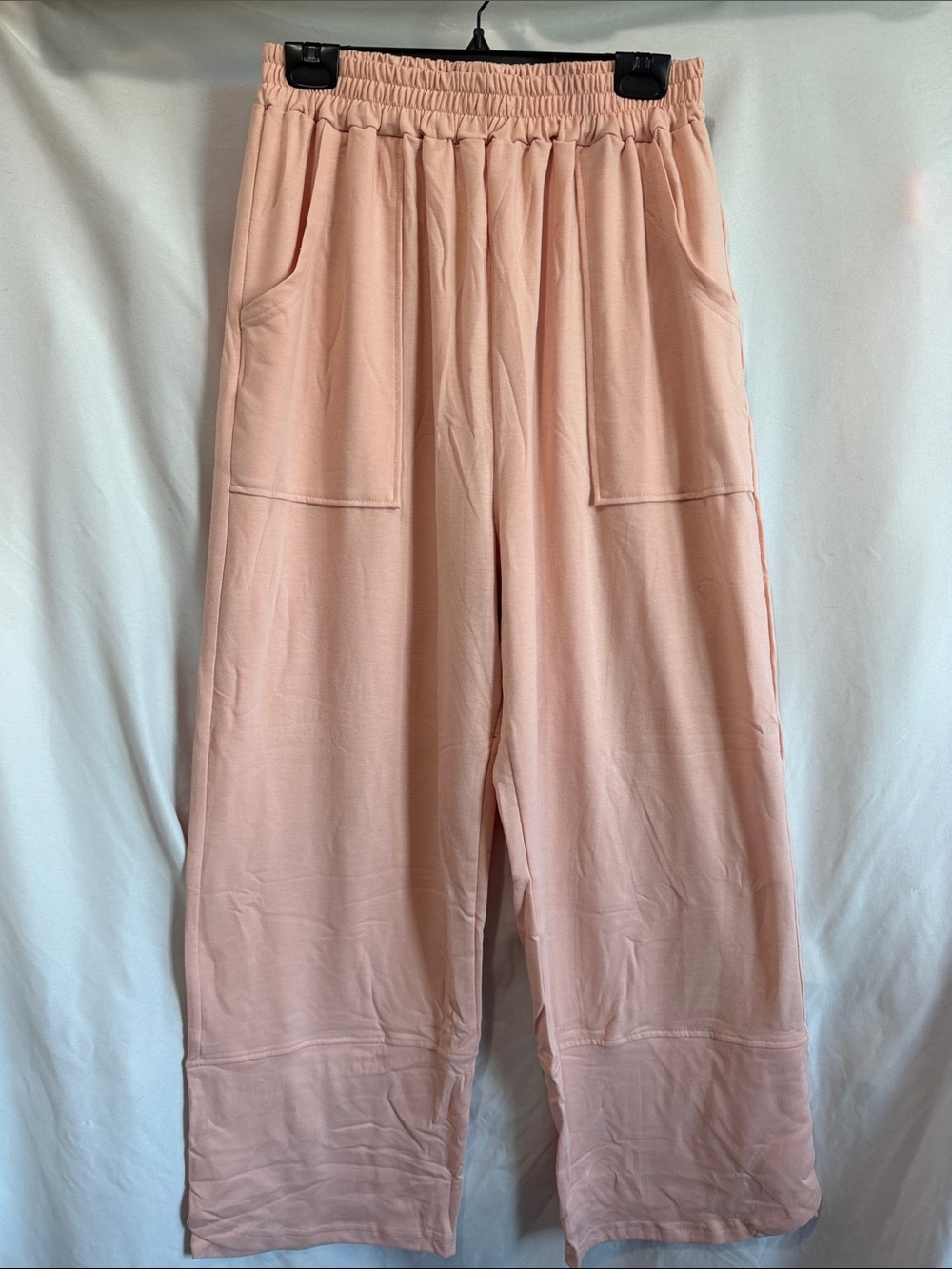 Relaxed Wide-Leg Knit Pants in Soft Blush Pink